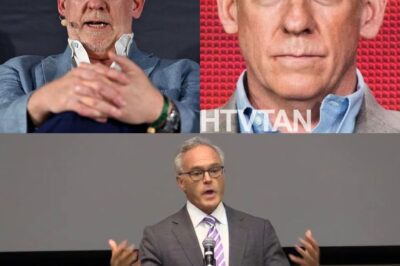 THE PARAMOUNT-SKYDANCE MERGER: What’s the Shocking Connection Between Trump, CBS, and the $8.4 Billion Deal?  The $8.4 billion Paramount-Skydance merger is currently under scrutiny by the FCC, but a hidden connection to the White House is raising eyebrows. David Ellison, CEO of Skydance, is the son of Larry Ellison, a major Republican donor, while Shari Redstone reportedly urged CBS to delay Trump-related reports to protect the deal. What does this mean for the future of media and politics? Want to know how this intense, game-changing moment unfolded? Click below to read all the shocking details of the encounter that’s got the media world buzzing!👇👇