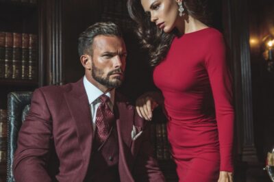 “Pack your junk and get out to the dormitory. I’m living here now,” laughed the husband’s mistress. But when she came to the notary, she screamed…