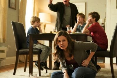 At Dinner, My Dad K!cked Me In The Ribs While My Kids Watched And Said, “You’re Nothing.”—But When I Pulled Out My Phone, His Face Went White… 