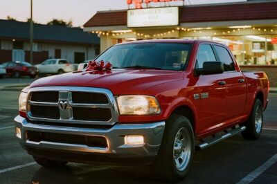 I Gifted My Dad a Brand-New Truck for His 60th Birthday. At Dinner,…  I’m not the kind of person who expects a standing ovation for doing something nice — especially not when it comes to family.  But when I surprised my dad with a brand-new truck for his 60th birthday — a fully loaded Ram 1500 he’d been drooling over for months — I didn’t expect to be humiliated in front of fourteen people either.