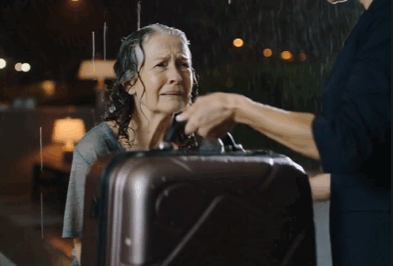 My millionaire sister accidentally caught me sleeping under a bridge—homeless, exhausted, forgotten.